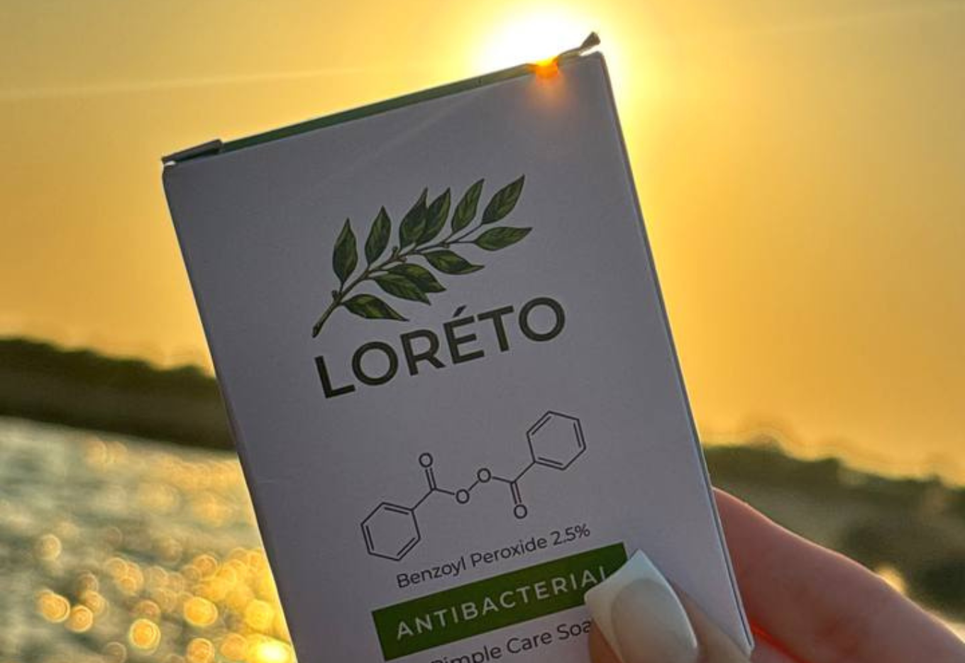 Безрецептурне мило від прищів: чому варто обрати мило Loreto?